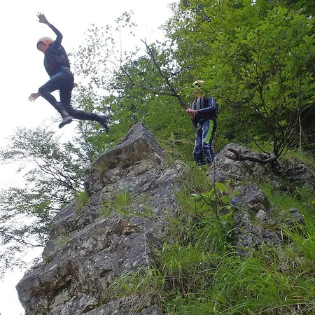Πανσιόν Mountain High *