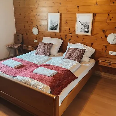 Guest house Mountain High Lodge