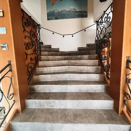 Guest house Mountain High Lodge Kirchdorf in Tirol